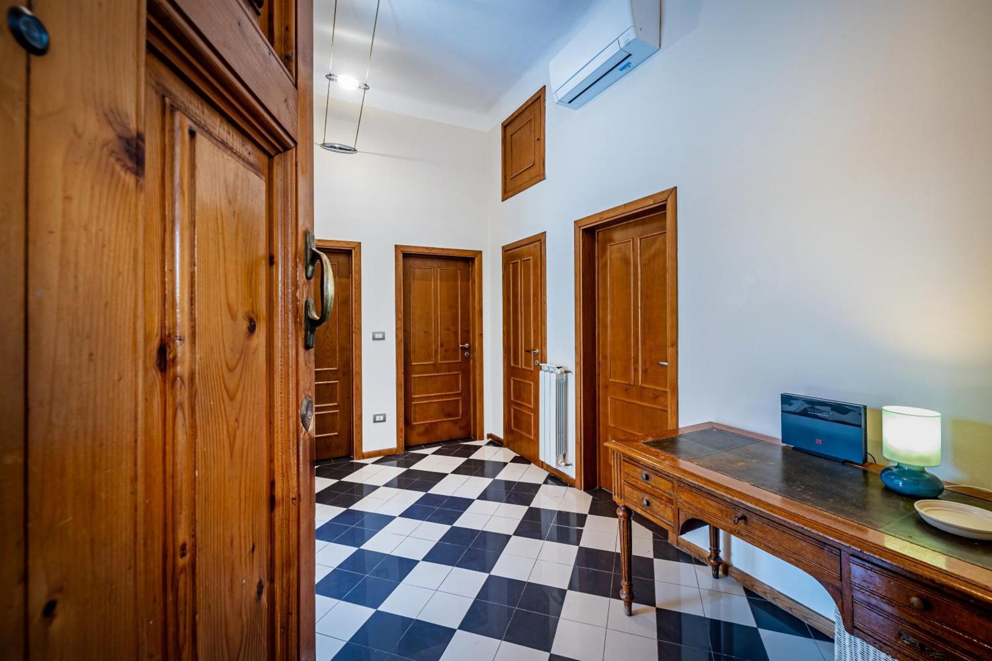 Yd Elegant Near Tramvia Firenze